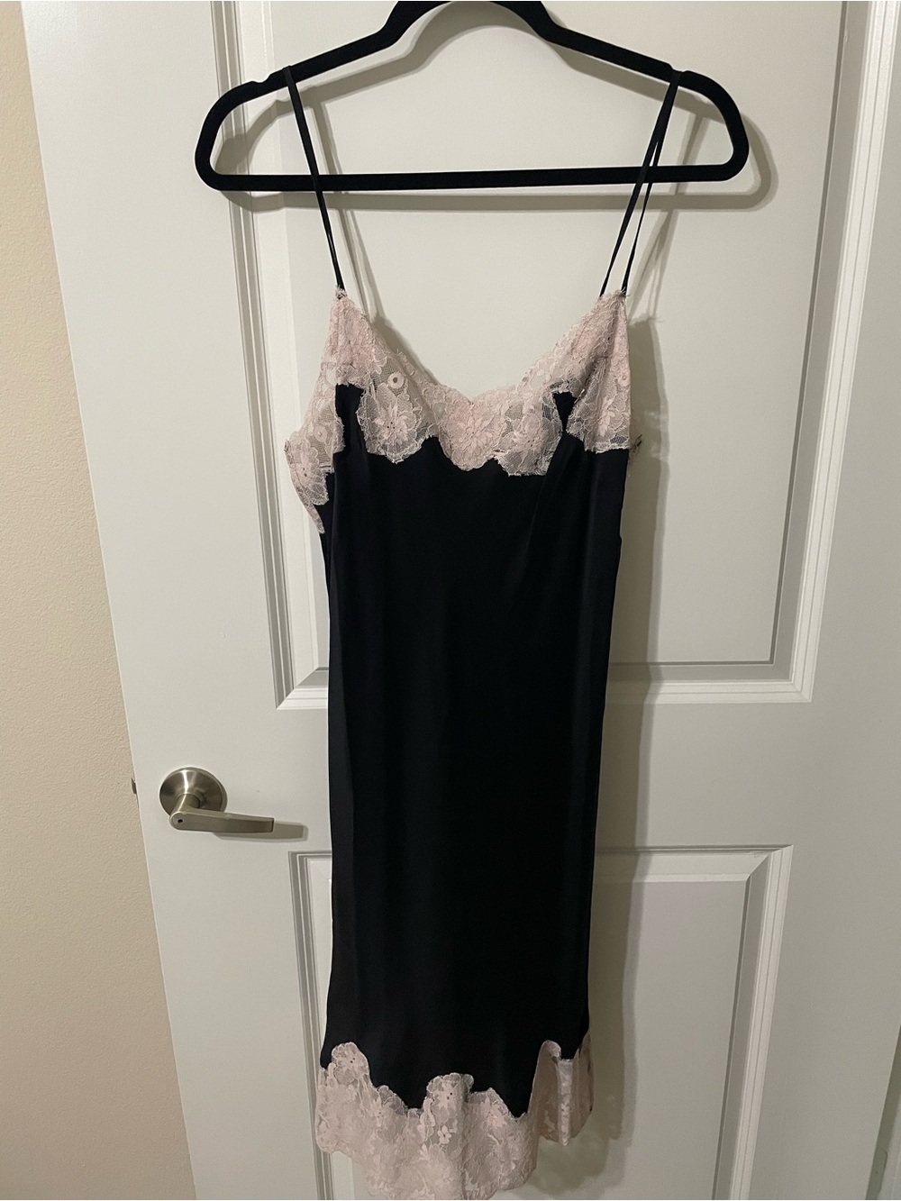 NWT Gold Hawk 100% Silk Lace Slip Dress Black Blush S